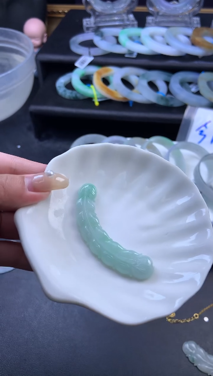 定制翡翠未镶嵌玉璜-编绳