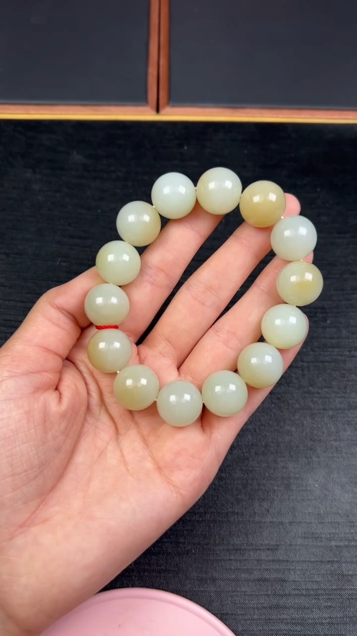 【闪购商品】和田玉手串未镶嵌且末微色差迪克兰一细卡16