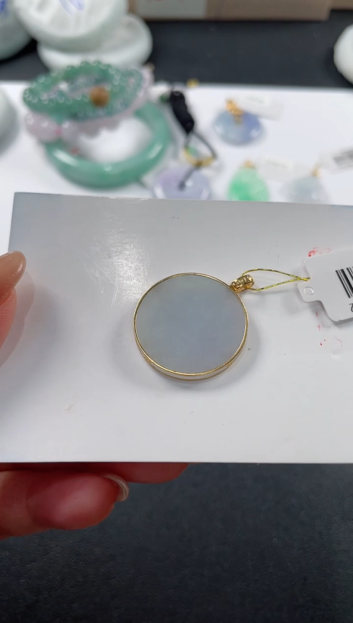 颈饰18K金镶嵌翡翠基地发货H 0684 