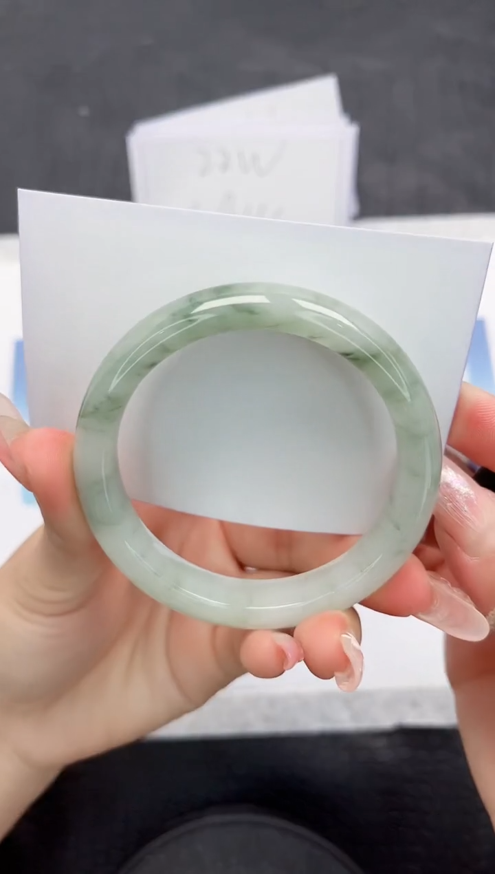 【闪购商品】石英质玉手镯未镶嵌L278-55.3