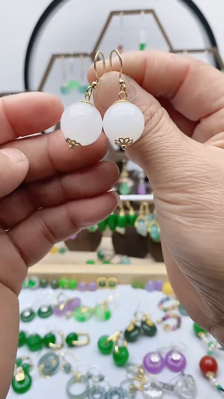 未镶嵌和田玉耳饰68