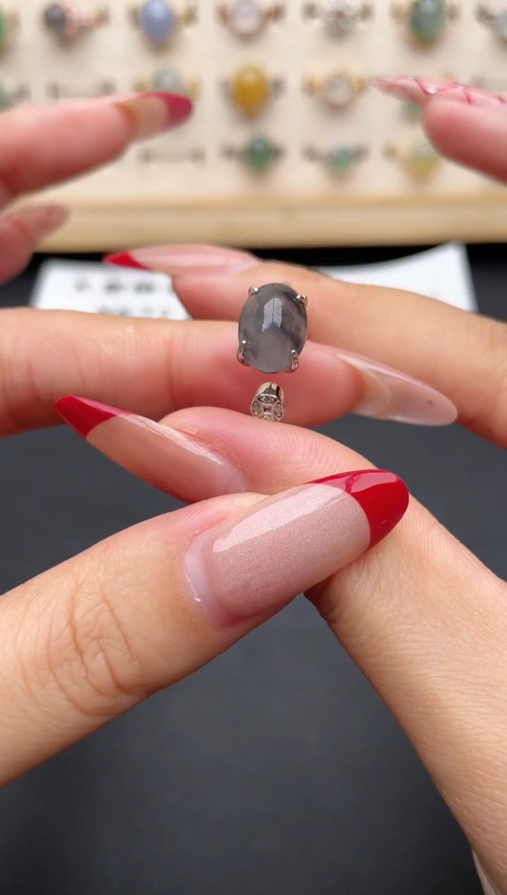 【闪购商品】翡翠戒指银S925镶嵌一物一证一礼盒