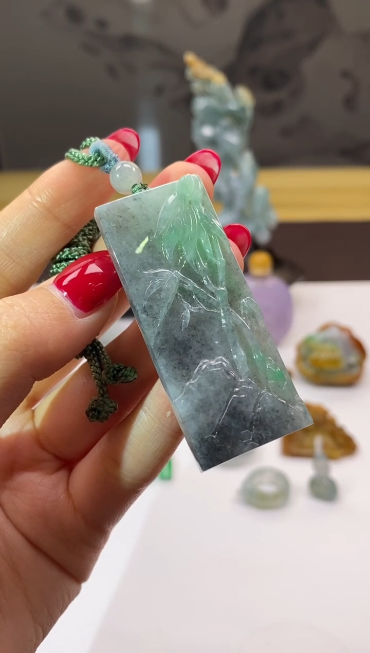 未镶嵌挂件翡翠挂件