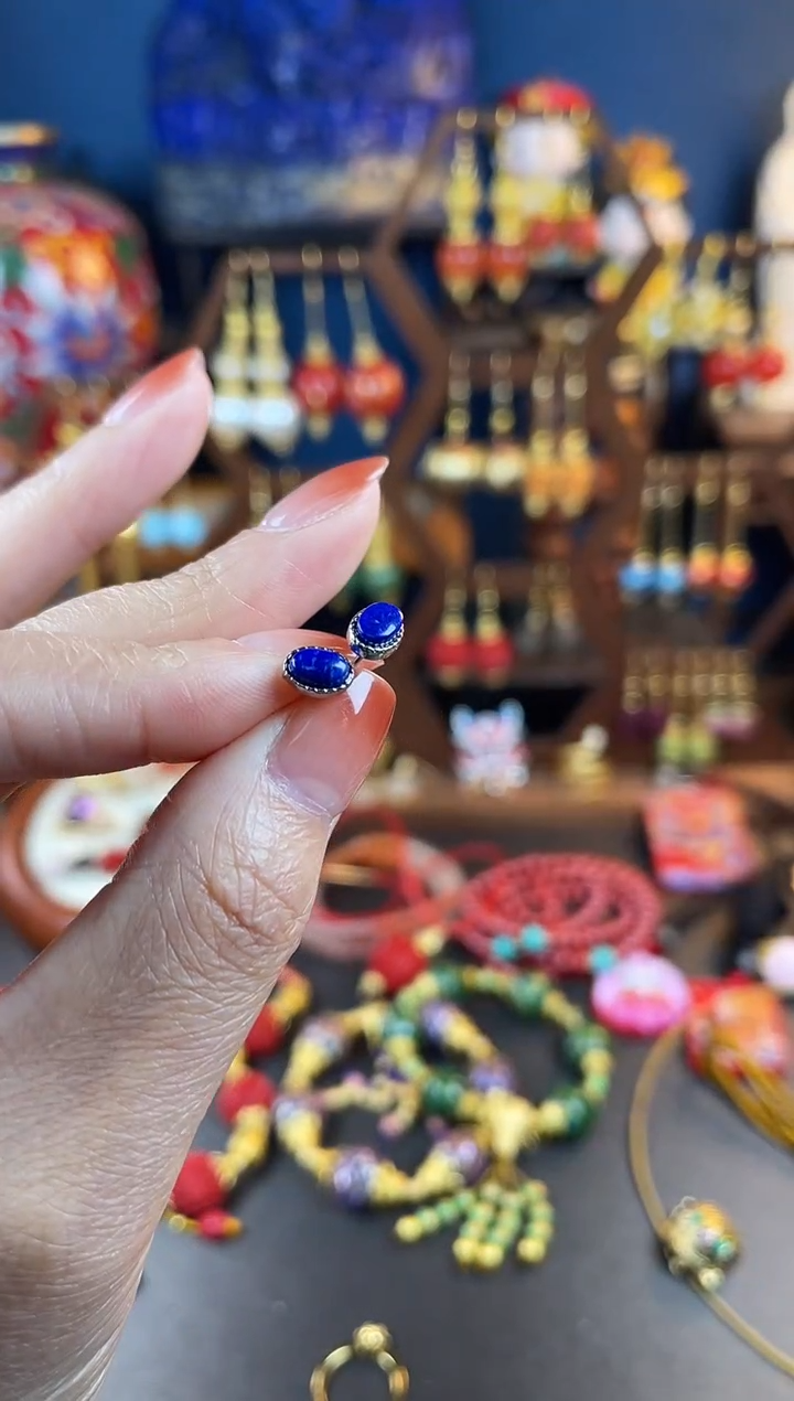 【闪购商品】青金石耳饰银S925镶嵌耳钉