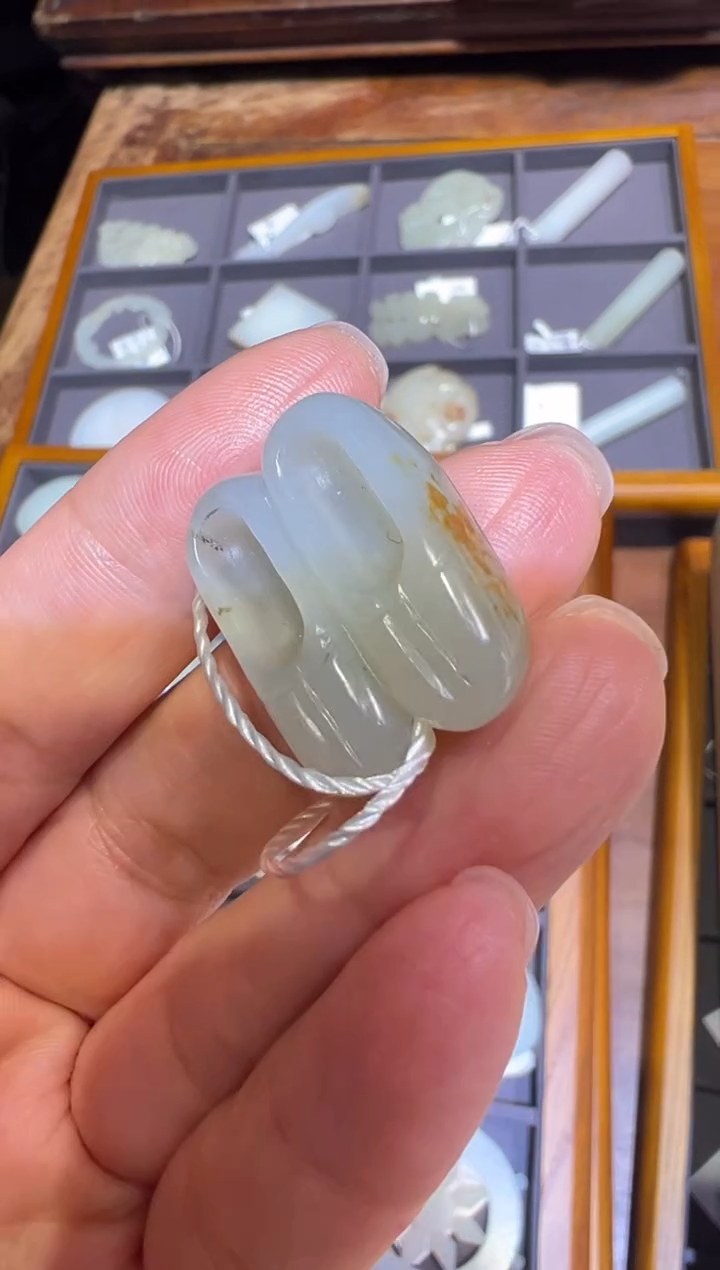 【闪购商品】和田玉XHM-970   一双鞋