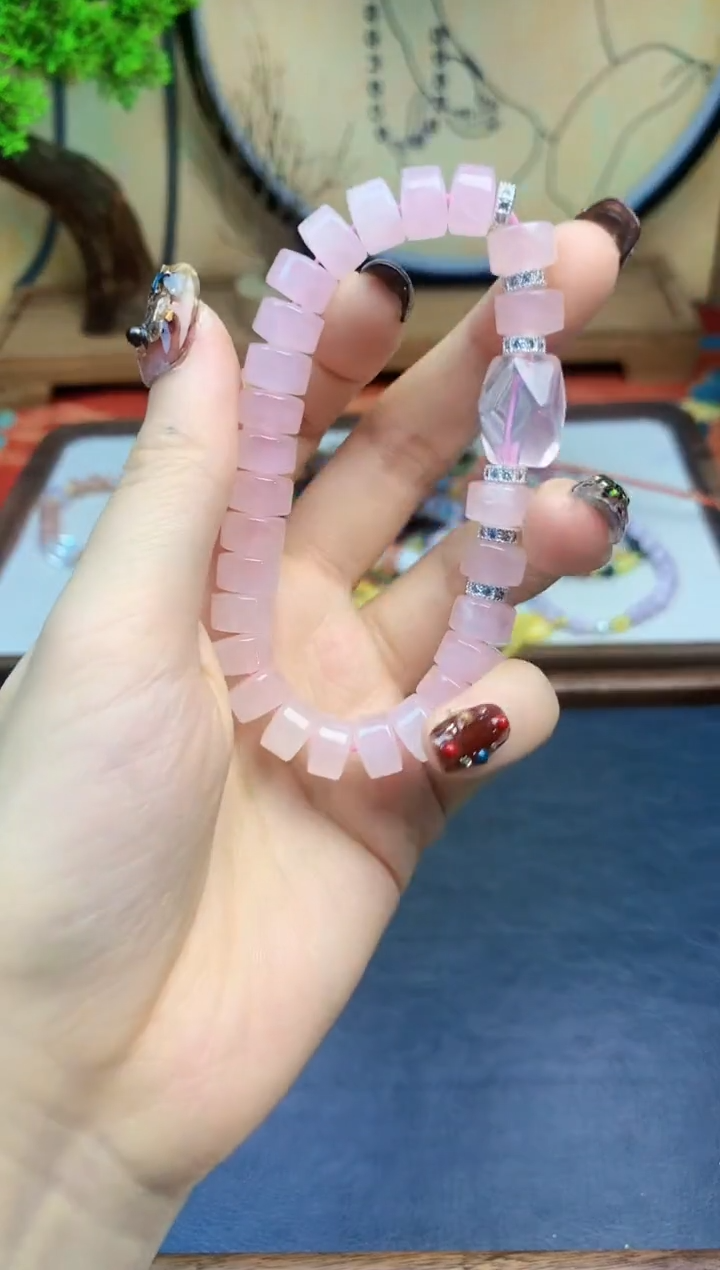 【闪购商品】水晶手链未镶嵌194手串