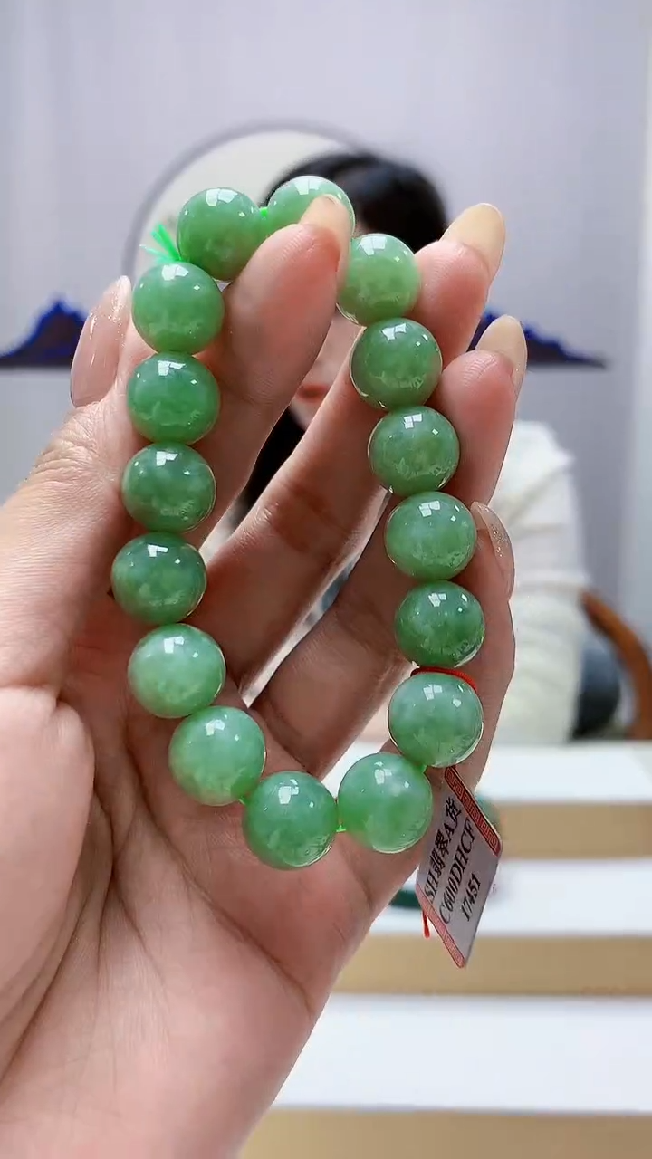 未镶嵌定制翡翠4852MM-毛货手串74