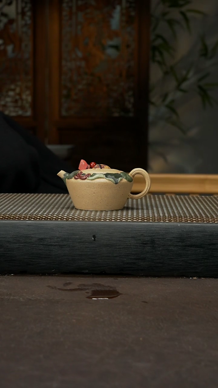 【闪购商品】紫砂茶壶段泥 巨轮花器70cc 038