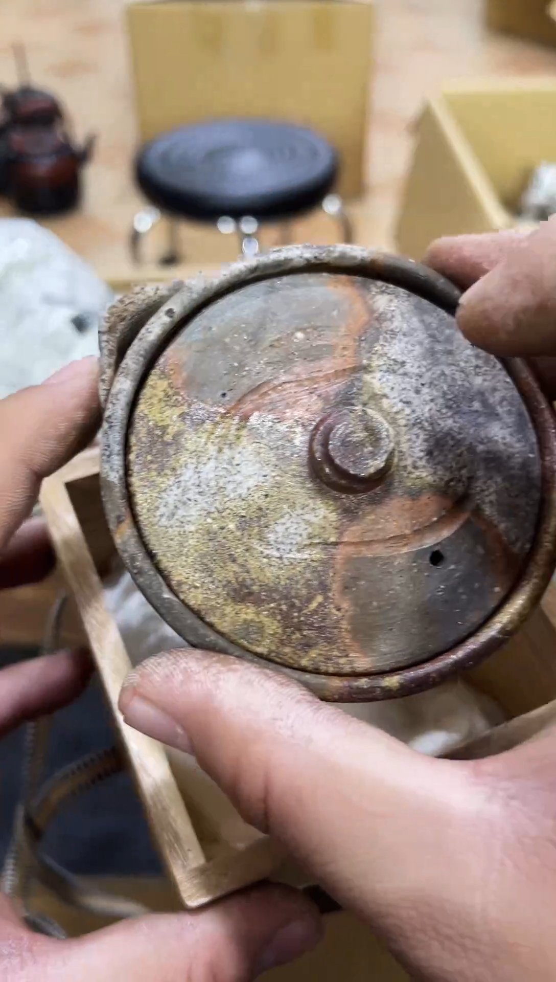 壶瑕疵如图所示 阁集工艺品