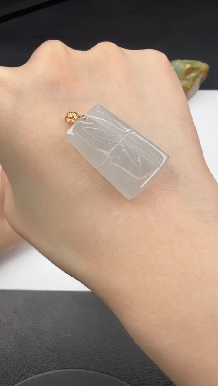 吊坠(不含链)18K金镶嵌翡翠翡翠饰品-40