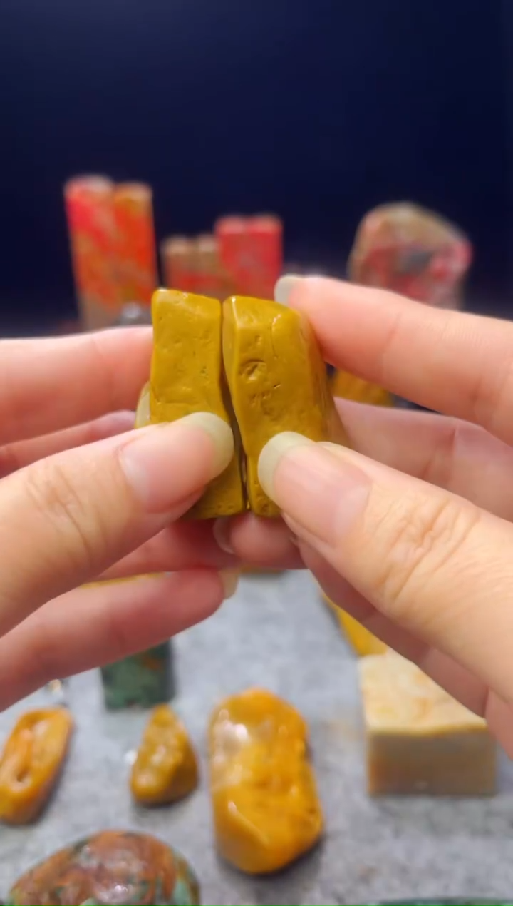 昌化石昌化田黄一对