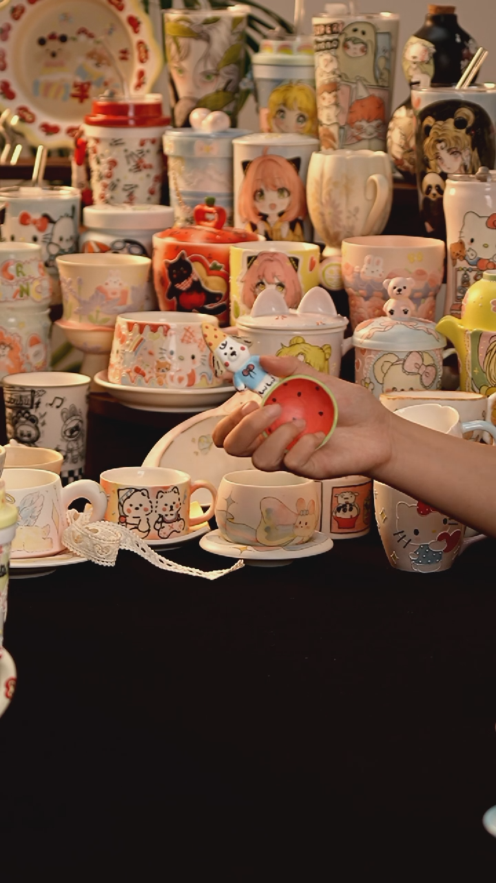 其他景德镇釉下彩手绘设计师款陶瓷