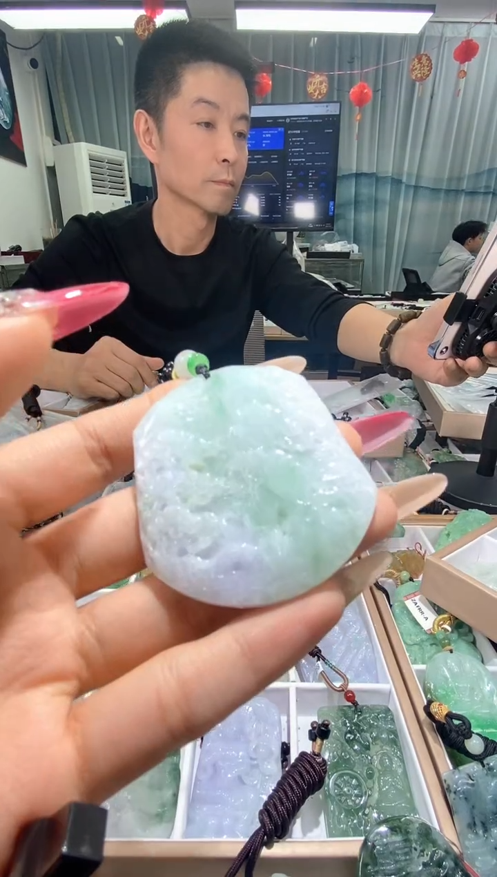 【闪购商品】翡翠颈饰未镶嵌天然缅甸翡翠A货未镶嵌