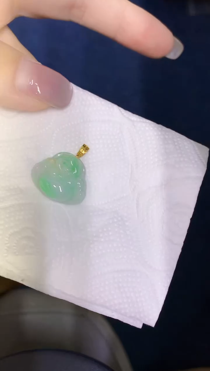 颈饰未镶嵌翡翠缅甸天然翡翠A货