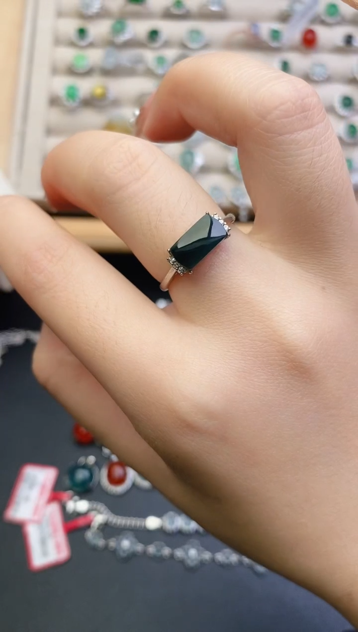 银S925镶嵌戒指翡翠0