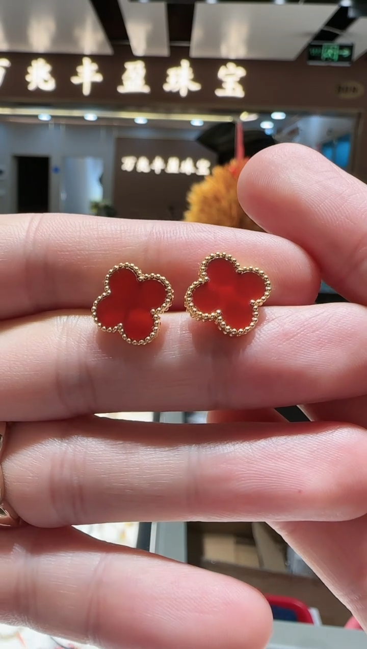 【闪购商品】玛瑙/玉髓耳钉18K金镶嵌耳钉