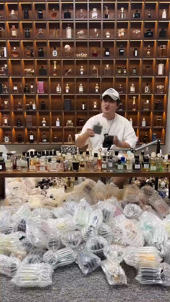 PVC----裸瓶蔚蓝浓