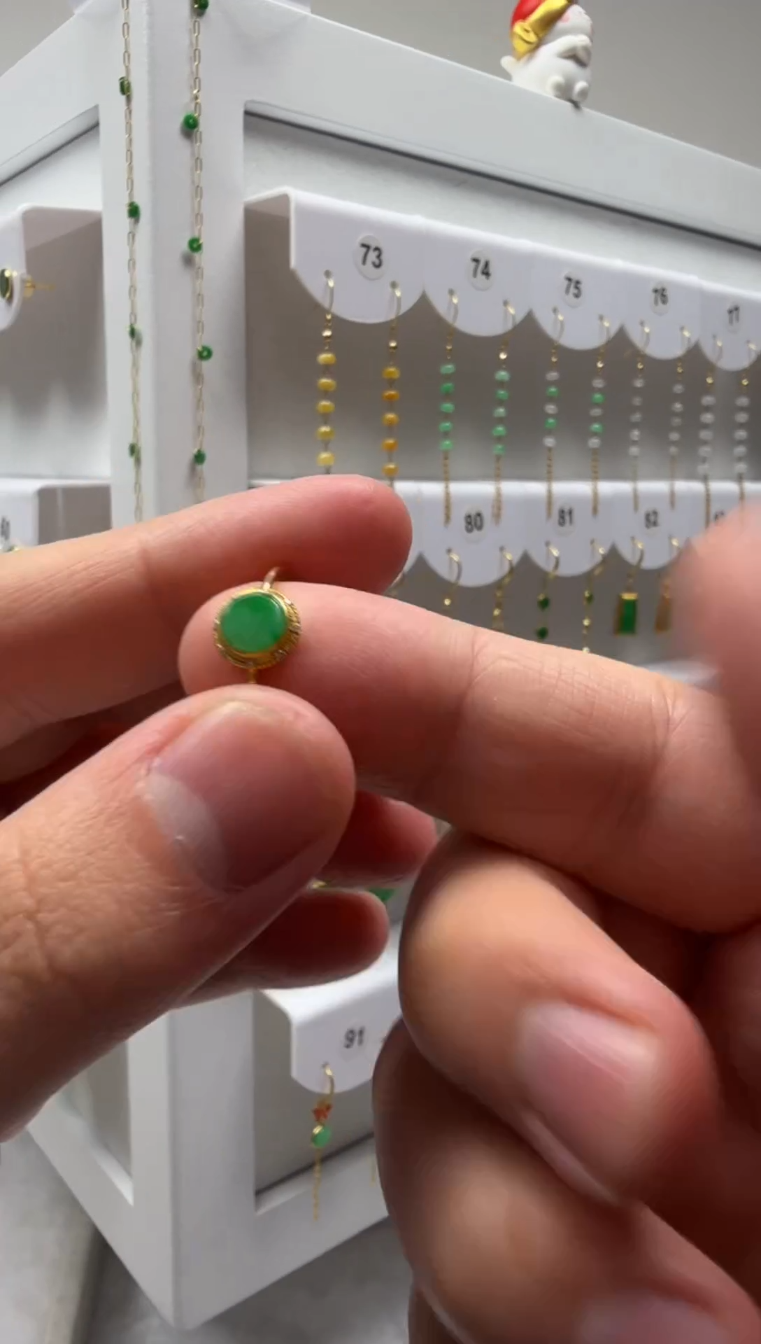 18K金镶嵌戒指翡翠缅甸天然翡翠a货