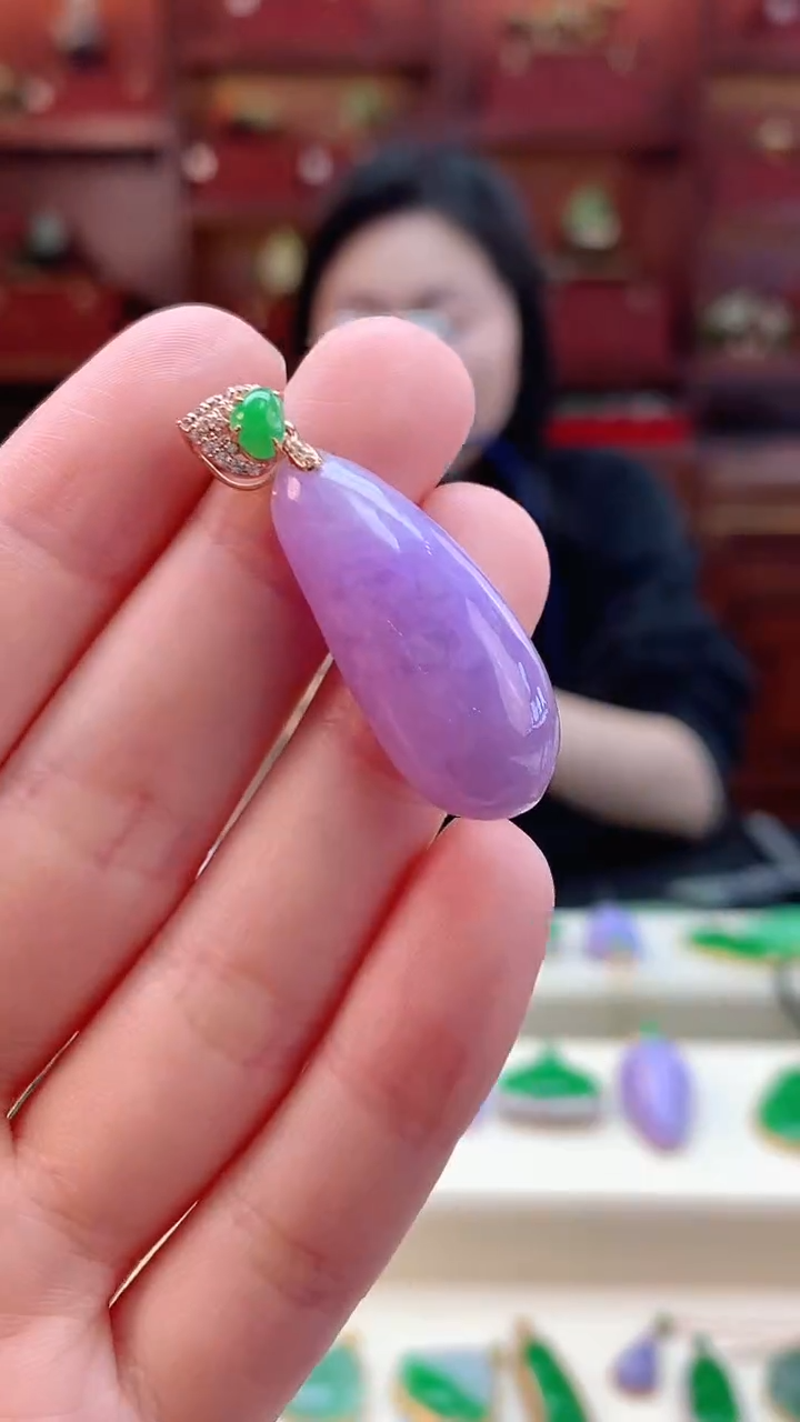 【闪购商品】翡翠颈饰18K金镶嵌赠礼盒证书 敏