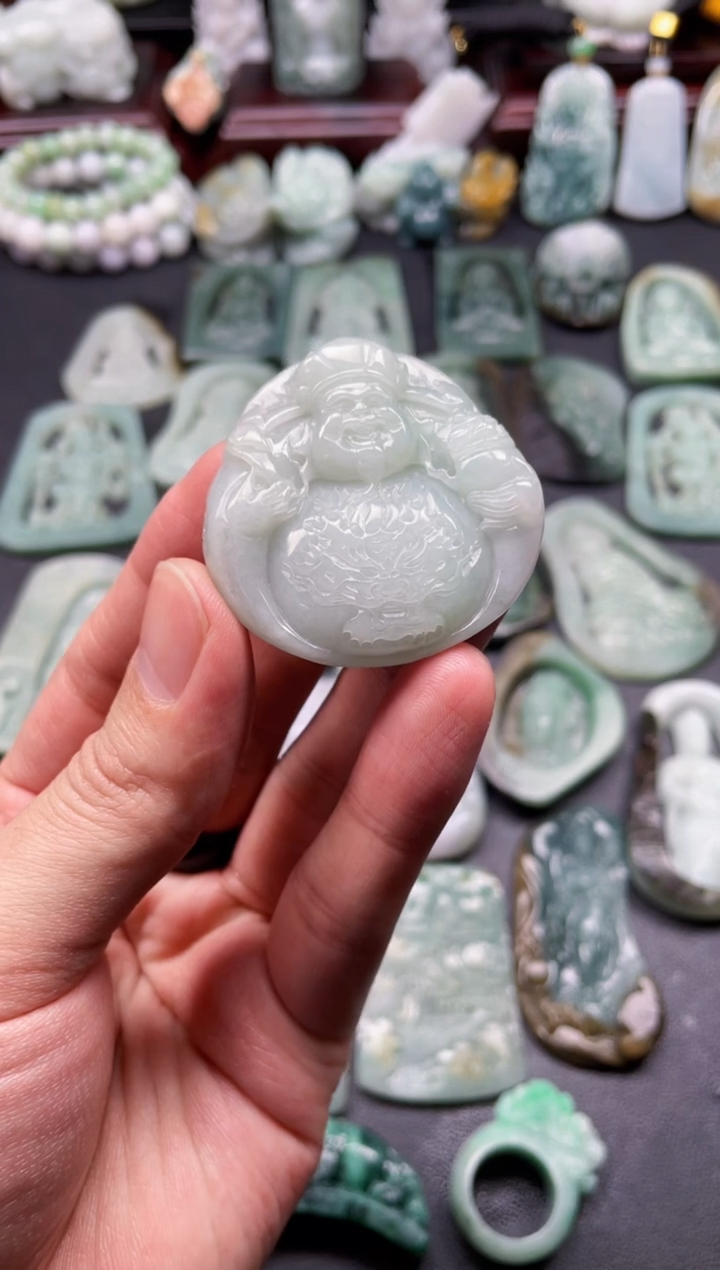 颈饰未镶嵌翡翠10  天然翡翠a货  财神