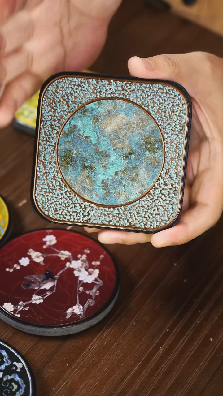 壹藏贰宝青铜绿锈纹杯垫一片