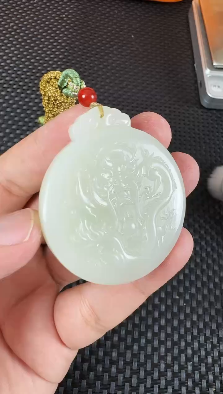 【闪购商品】和田玉吊坠未镶嵌龙牌