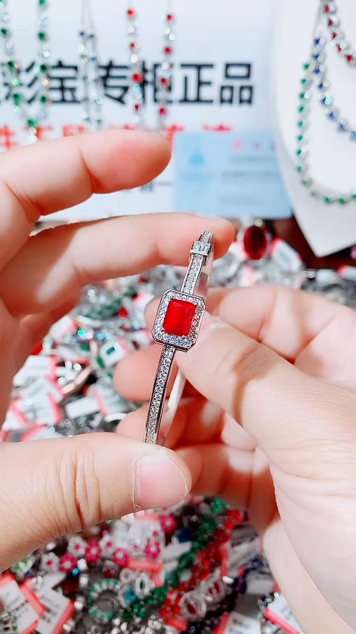 未镶嵌手镯红宝石手镯 戒指 