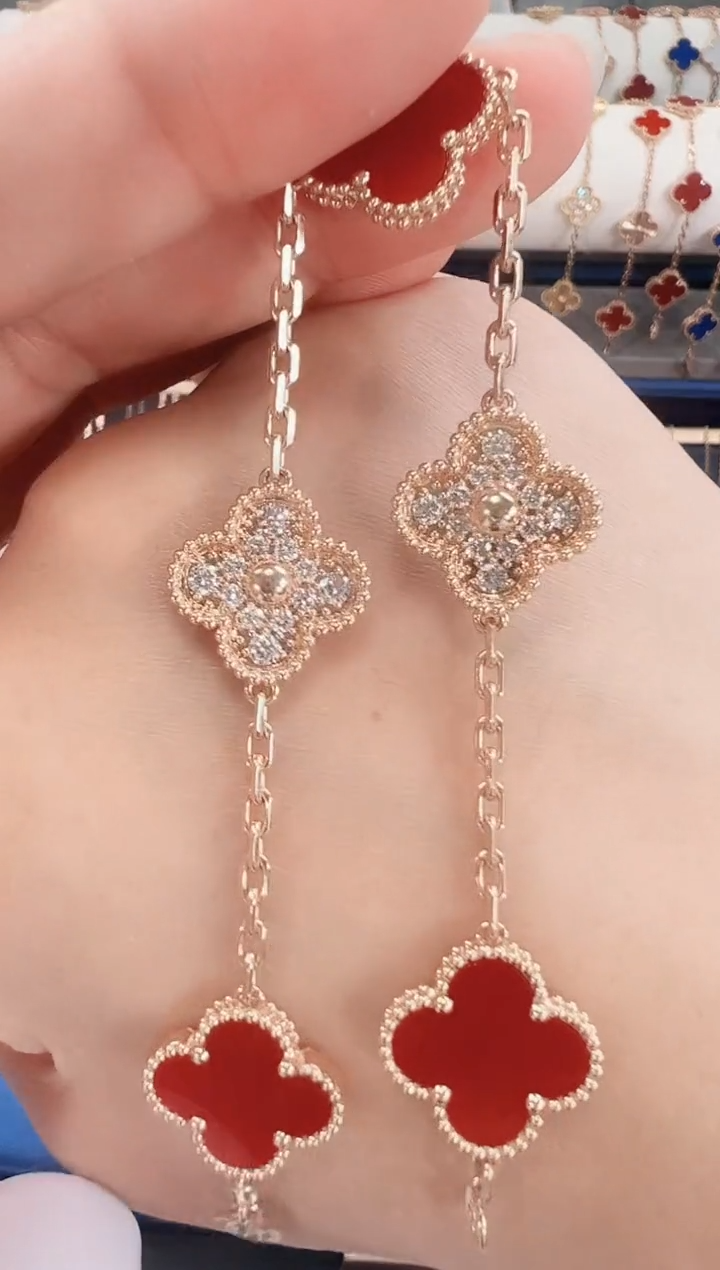 【闪购商品】钻石手链18K金镶嵌18k红间钻手链