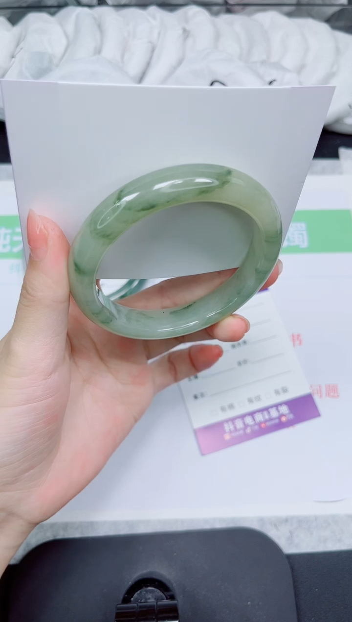 石英质玉手镯未镶嵌59-58