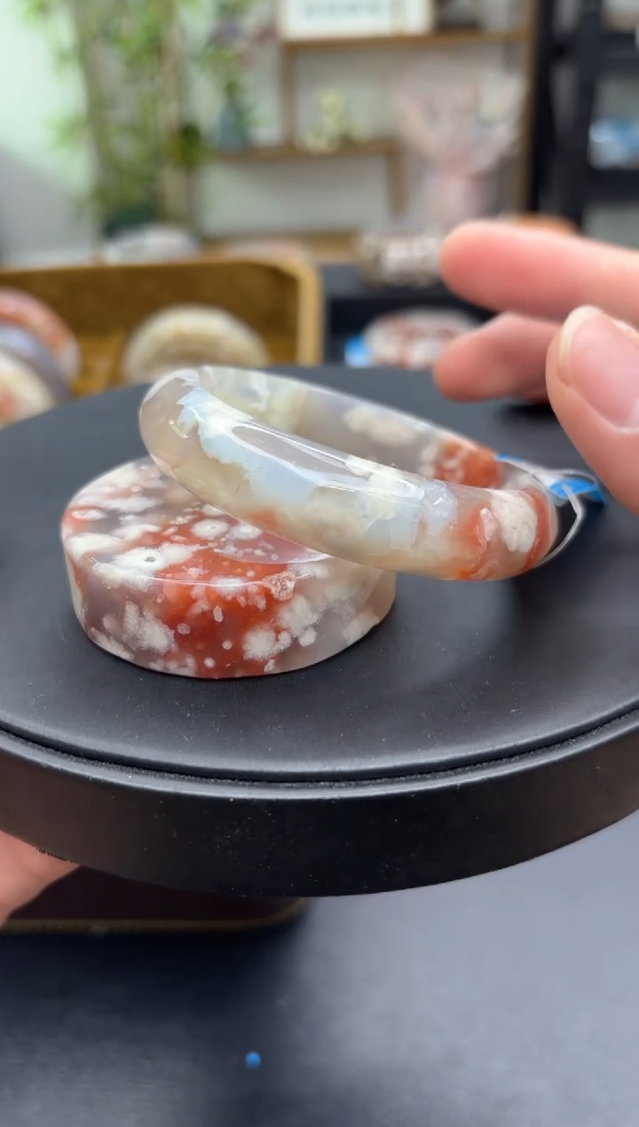 【闪购商品】石英质玉手镯未镶嵌C553(58圈赠送镯心)