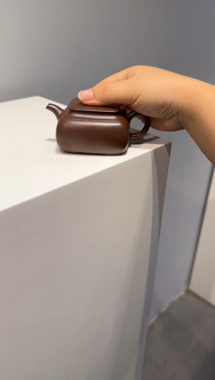 茶壶紫砂孙*鑫长四方紫砂壶