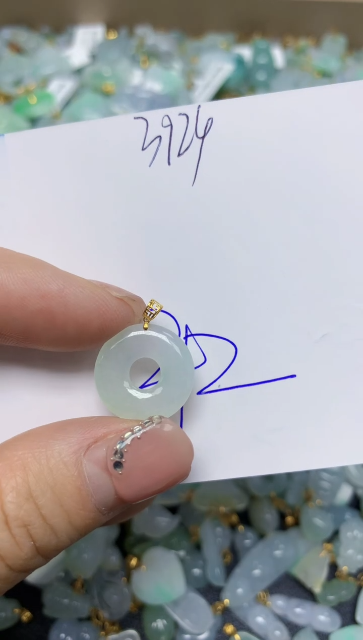 【闪购商品】翡翠挂件18K金镶嵌 天然翡翠A货