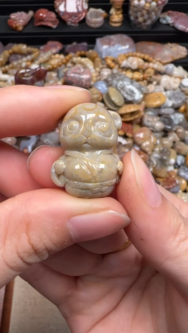 【闪购商品】硅化珊瑚（珊瑚玉）未镶嵌颈饰901