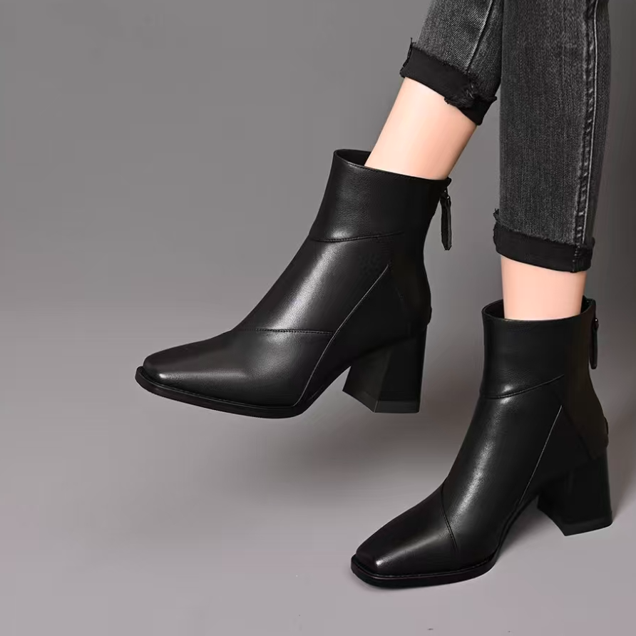 粗跟短靴女2025新款高跟冬季加绒棕色瘦瘦靴英伦风复古马丁靴PT11