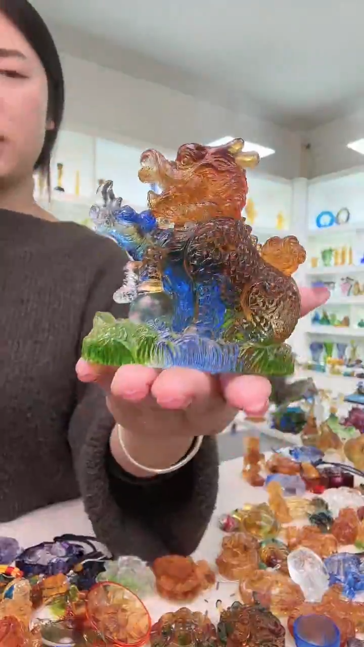 手工艺品琉璃麒麟