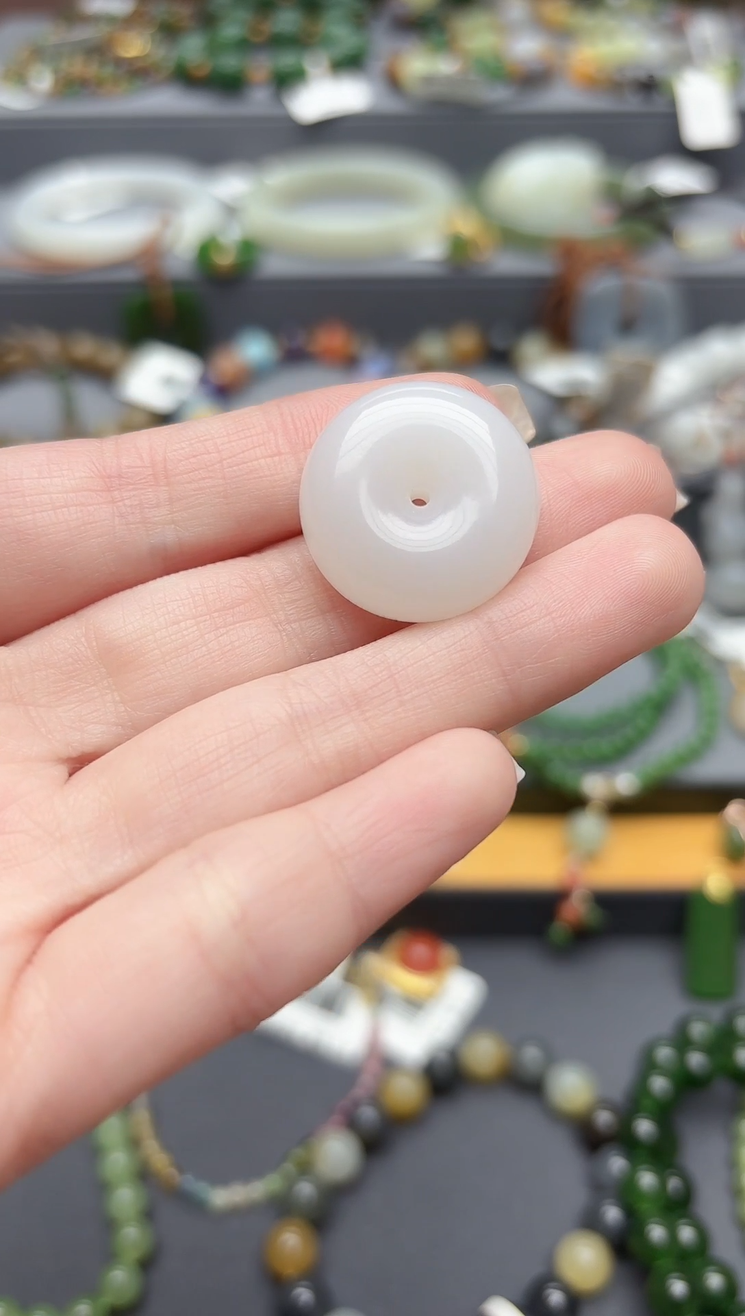 颈饰未镶嵌和田玉天然和田玉平安扣吊坠