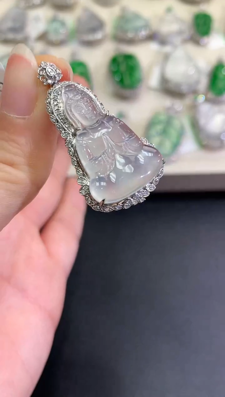 【闪购商品】翡翠颈饰18K金镶嵌C33    