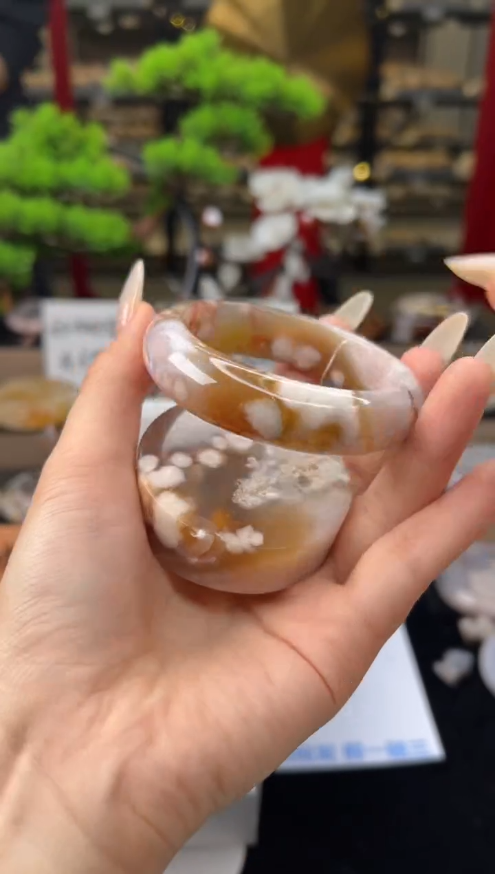 【闪购商品】石英质玉手镯未镶嵌58圈口（赠送镯心）13207