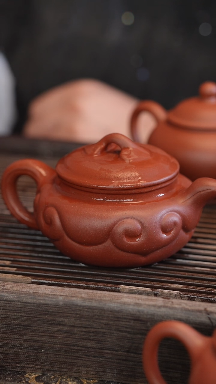 茶壶紫砂如意仿古 北红赤铁 半手工 260cc