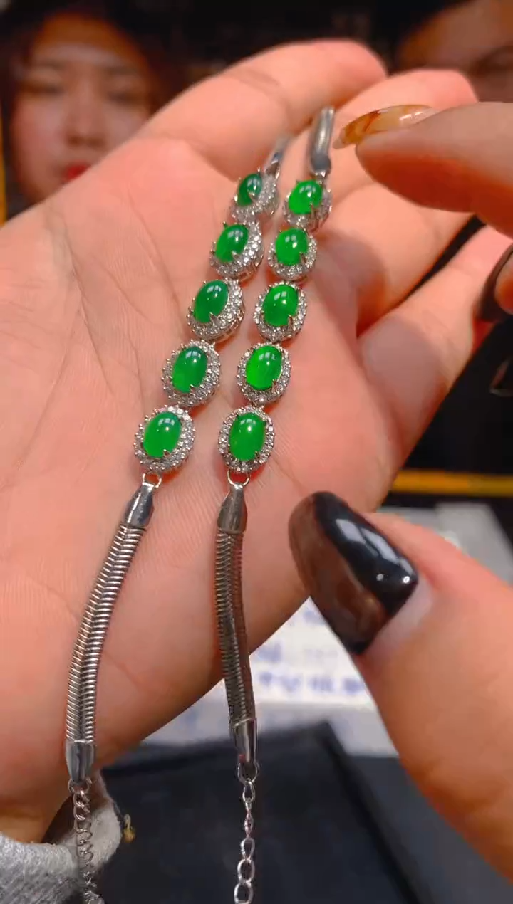 【闪购商品】定制翡翠未镶嵌36定制翡翠-多样性发货 {发其 一}