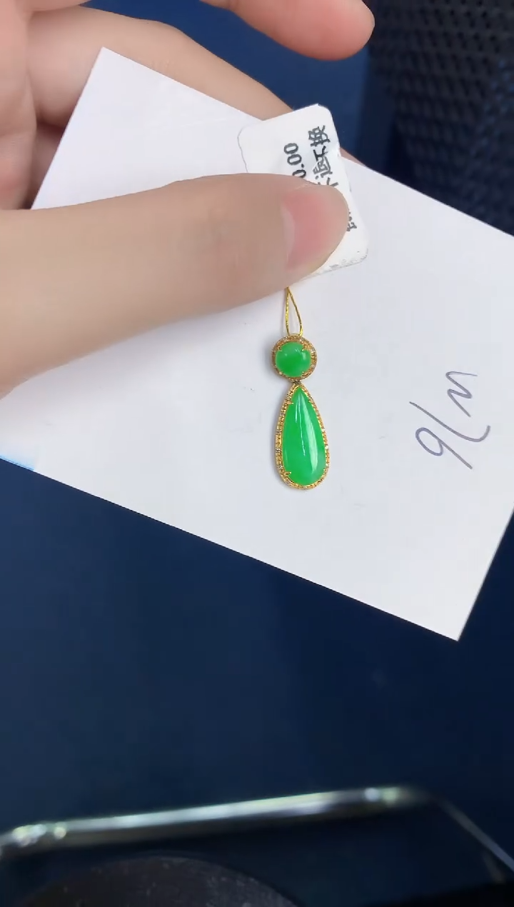 【闪购商品】翡翠颈饰18K金镶嵌000000000