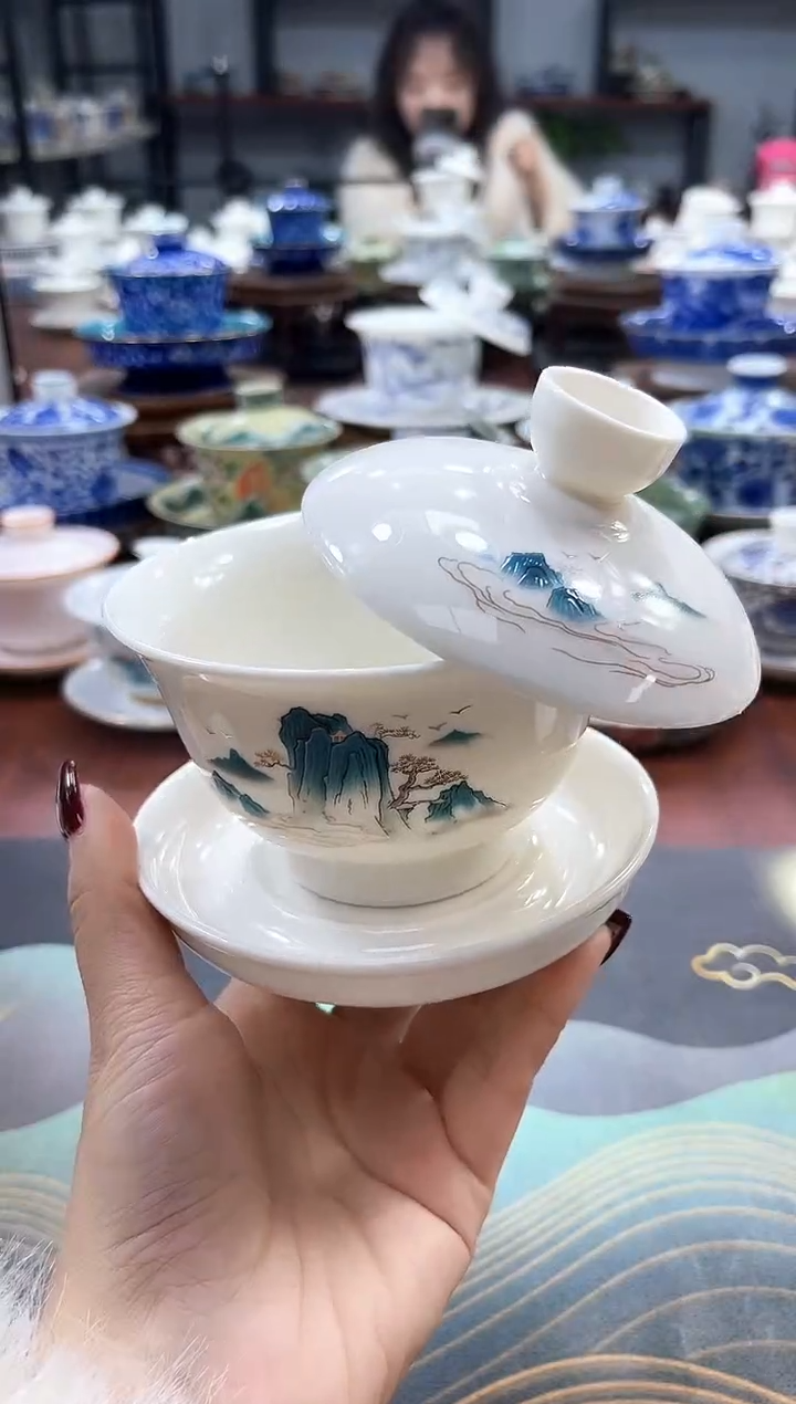 【闪购商品】中号彩云山干泡台盖碗