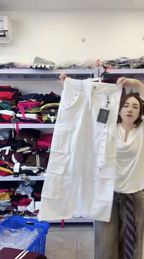 闪电购精品女装32S