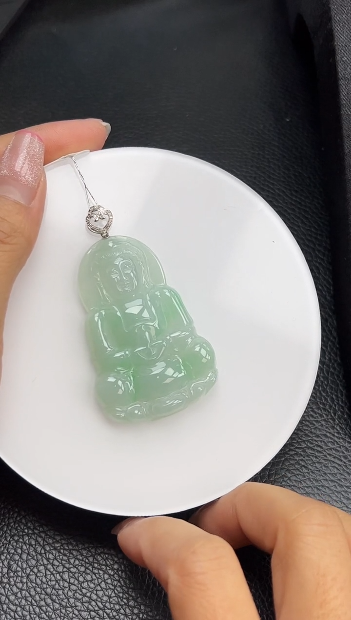 【闪购商品】翡翠颈饰18K金镶嵌YM164-1 观音