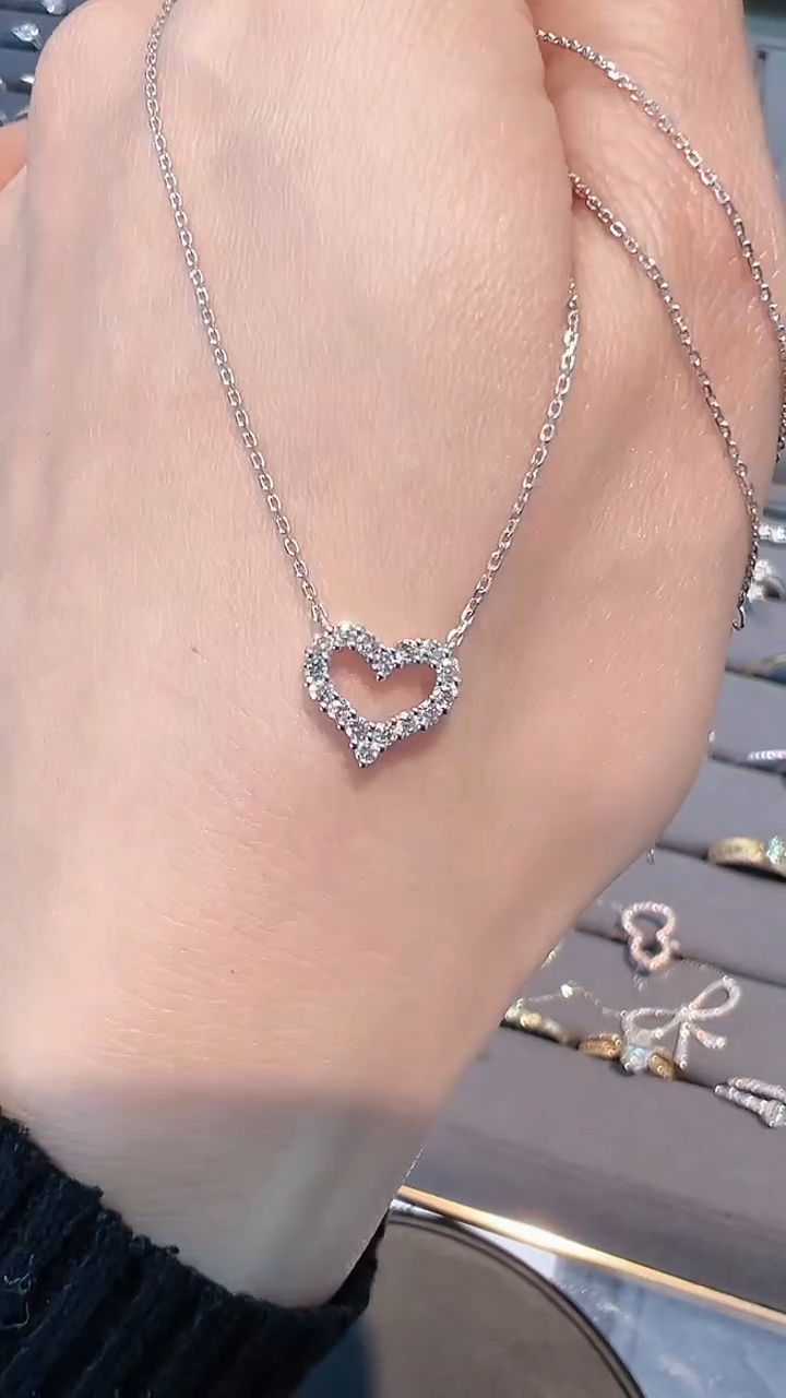 【闪购商品】钻石项链18K金镶嵌项链