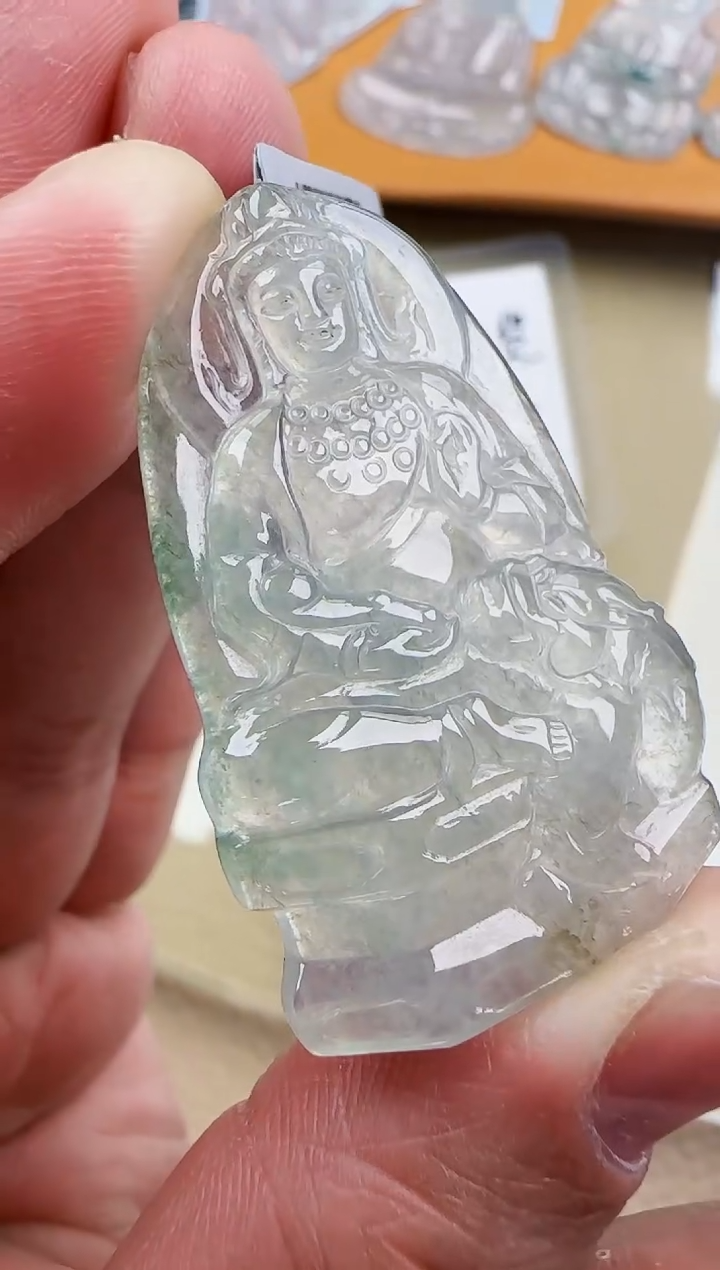 【闪购商品】翡翠颈饰未镶嵌翡翠