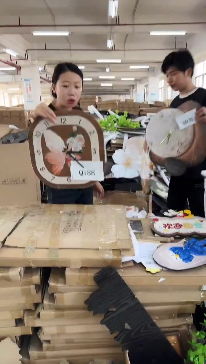 横款孤品果果微瑕闪购Q888