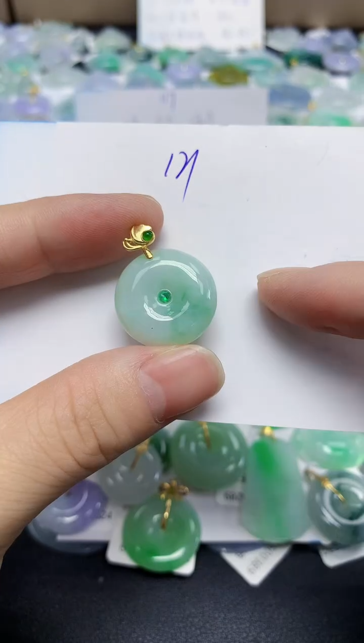 颈饰未镶嵌翡翠天然缅甸翡翠A货翡翠百元以上9元证书费自理