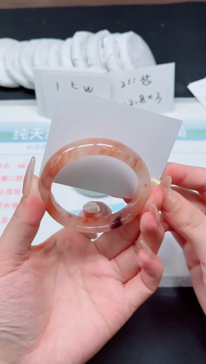 【闪购商品】石英质玉手镯未镶嵌466-53.7