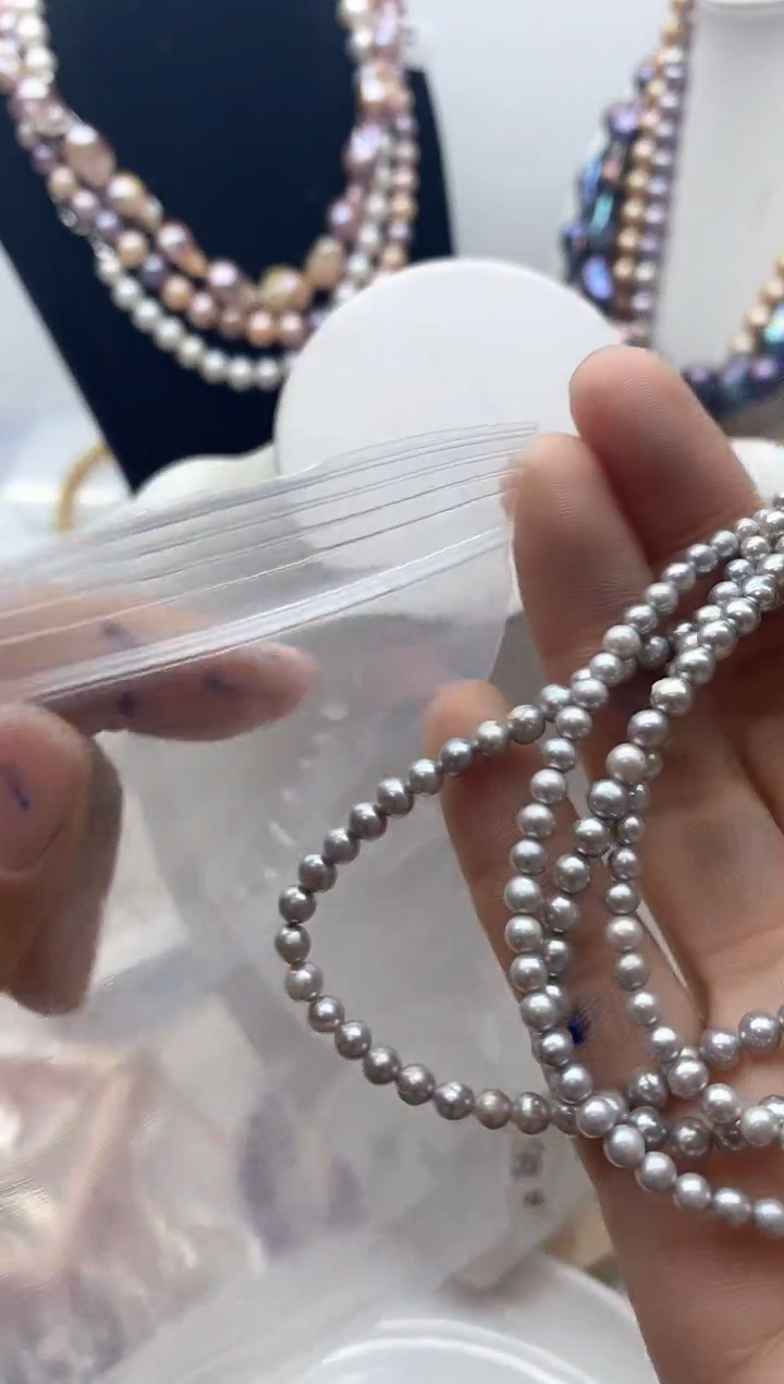 【闪购商品】淡水珍珠颈饰钛钢148